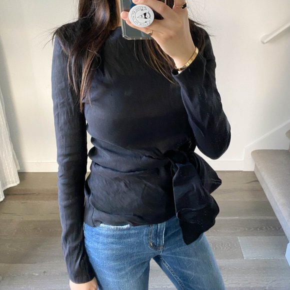 Zara Tops - BNWOT Stretchy Zara Bow Wrap Top XS